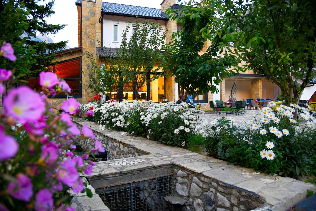 Breezy Hotel Valbone Exterior photo
