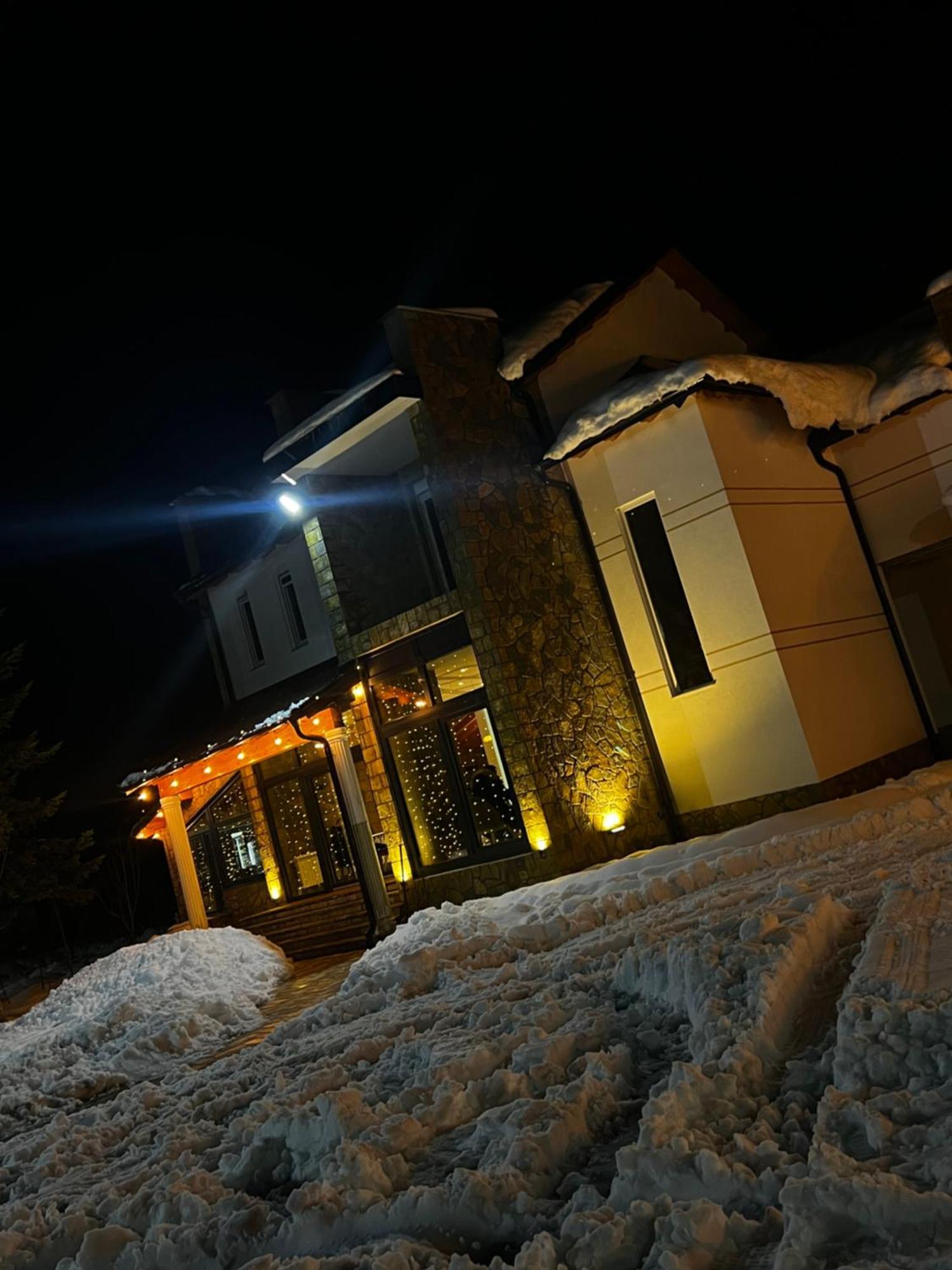 Breezy Hotel Valbone Exterior photo