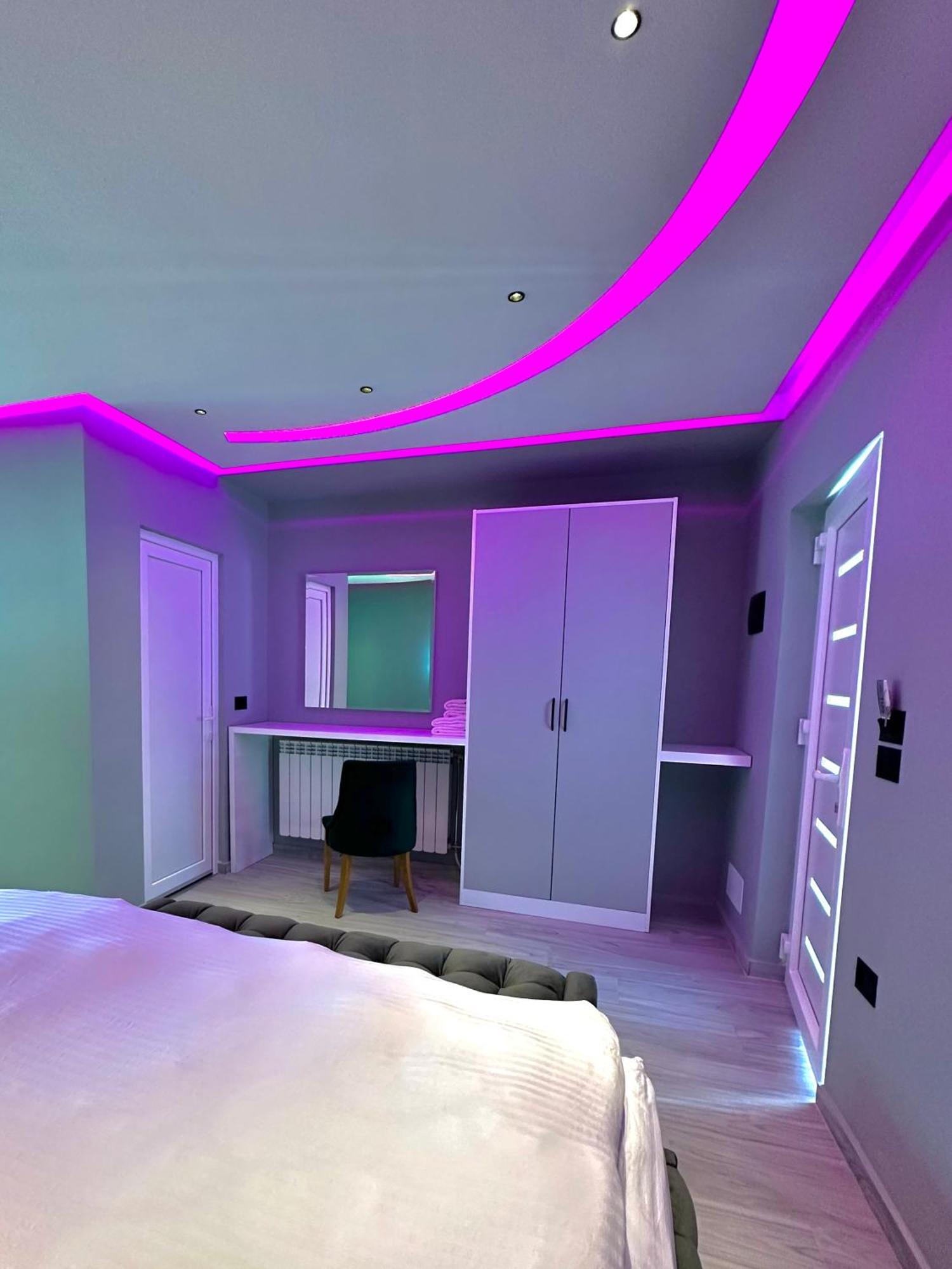 Breezy Hotel Valbone Room photo