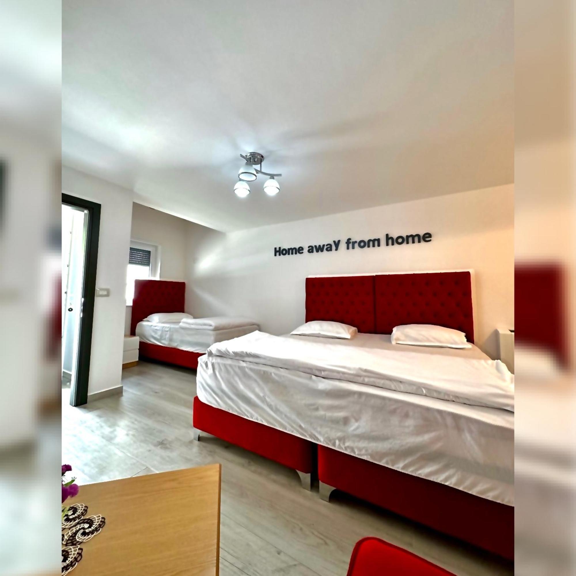 Breezy Hotel Valbone Exterior photo